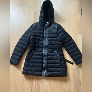 NWT-Tahari Tala Hooded Faux Leather Trim
Puffer Coat-Black- M , $230 Retail